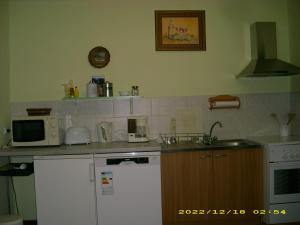 Kuchyň nebo kuchyňský kout v ubytování scheels-ferienwohnung