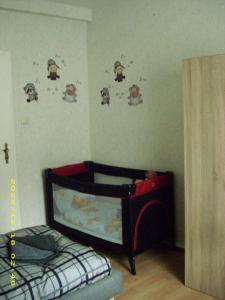 Postel nebo postele na pokoji v ubytování scheels-ferienwohnung