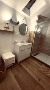 Ванна кімната в Maison complète Normandie proche Giverny