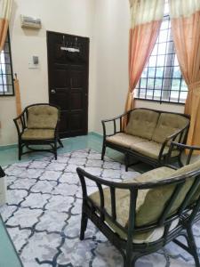 Posezení v ubytování Teratak Tuan Muda Homestay