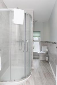 Koupelna v ubytování Killala 3 bed house