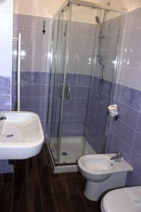 A bathroom at Villa Rosada