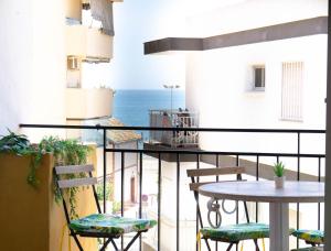 Balkón nebo terasa v ubytování Home Victoria Playa Málaga + 30 fotografií
