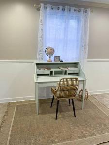 刘易斯Crow's Nest - Private Guest Apt Near Bike Trail/3.7 mi to Beach的相册照片