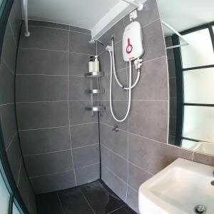 Ванна кімната в My Houze - Empire Damansara Duplex