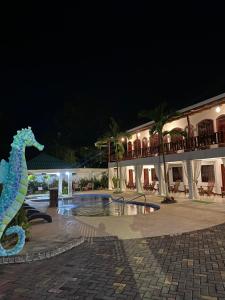 Bazén v ubytování Ocean View Lodge nebo v jeho okolí