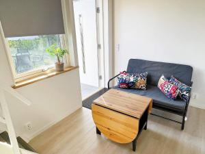 Zona d'estar a 3 person holiday home in Sölvesborg-By Traum