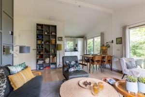 Kuchyň nebo kuchyňský kout v ubytování NOFLIK, een gezellig chalet met een fraaie en rustige ligging
