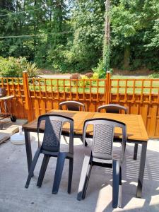Balkón nebo terasa v ubytování Gite de l'olivier