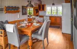 Φωτογραφία από το άλμπουμ του Nice Home In Tuddal With Kitchen σε Tuddal