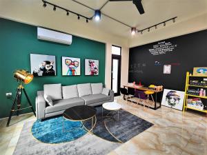 Χώρος καθιστικού στο Sofa Potato Homestay