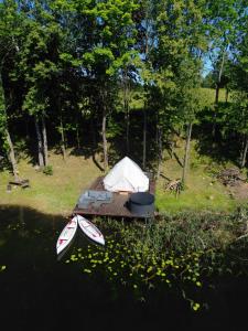 Fotografie z fotogalerie ubytování Min 2 paros Poilsiavietė be matomų kaimynų Pelakys glamping v destinaci Šlepečiai