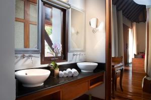 Ein Badezimmer in der Unterkunft Renaissance Koh Samui Resort & Spa
