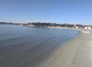 widok na plażę od brzegu w obiekcie Luxury Villa Sol Mate w Splicie