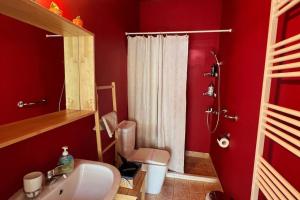 Kúpeľňa v ubytovaní Guesthouse Simou with view 3 bedrooms + 31 fotografií