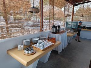 Príslušenstvo na prípravu kávy alebo čaju v ubytovaní Naxos Summerland resort