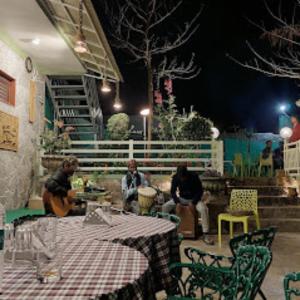 Restorāns vai citas vietas, kur ieturēt maltīti, naktsmītnē Hari Niwas - A Boutique Garden Resort Mount Abu