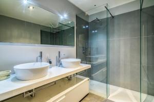 Kúpeľňa v ubytovaní San Maurilio Apartment + 17 fotografií
