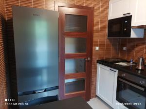 Kuchnia lub aneks kuchenny w obiekcie Apartamento Piscina 2G by Urraca Suites Viveiro
