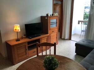 TV a/nebo společenská místnost v ubytování Apartment 3 minutes from Puerto Rico beach