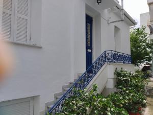 Fotografie z fotogalerie ubytování Η Ελπίδα και η Γιάννα ξεκίνησαν ένα χώρο cute v destinaci Volos