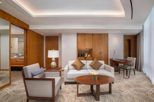 Posezení v ubytování LOTTE Hotel Yangon