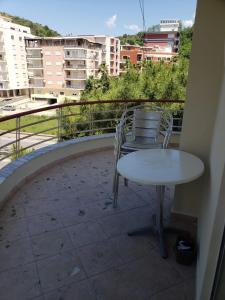 Apartment Golem - Image 8