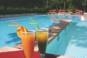 Bazén v ubytování Hotel Friuli nebo v jeho okolí