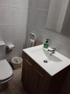 Kúpeľňa v ubytovaní Apartamento CAP SALOU con opción plaza Parking + 15 fotografií