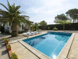 Bazén v ubytování Villa Villa Barcelona by Interhome nebo v jeho okolí