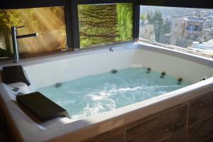 Φωτογραφία από το άλμπουμ του מצודת המלכים- The Citadel of the Kings στην Ιερουσαλήμ