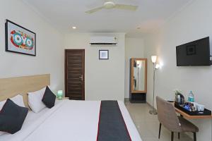 Super Townhouse Diamond View客房内的一张或多张床位