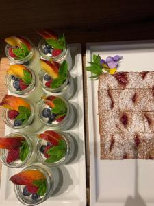 Jedlo v ubytovaní bed & breakfast alebo blízkom okolí