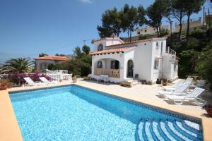 Zdjęcie z galerii obiektu Paraiso Terrenal 4 - well-furnished villa with panoramic views by Benissa coast w mieście Fanadix