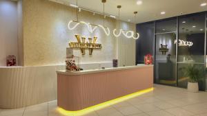 Certifikát, hodnocení, plakát nebo jiný dokument vystavený v ubytování Wellesley Hotel