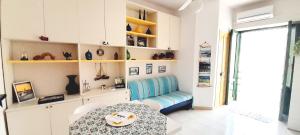 Zdjęcie z galerii obiektu Casa Flavin Favignana w mieście Favignana