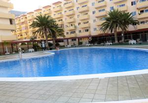 Bazén v ubytování Suncanarias Apartamento Los Angeles nebo v jeho okolí