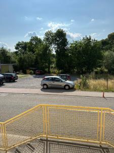 Φωτογραφία από το άλμπουμ του KRAICHGAU # 2 Ferienwohnungen in einem Haus mit EBK, WLAN, Monteurzimmer, SELF-CHECK-IN σε Ittlingen