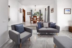 Posedenie v ubytovaní Casa Montelado