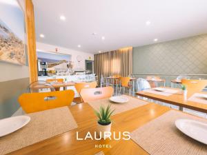 Restaurace v ubytování Laurus Hotel