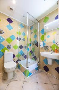 Un baño de Guest house "Golden Gate 911 "