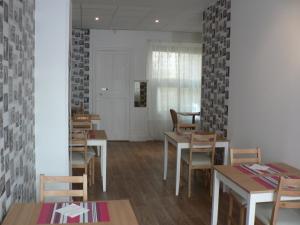 Restaurace v ubytování Hôtel Les Alizés + 33 fotografií