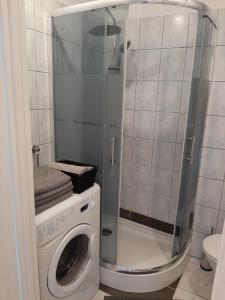 Kúpeľňa v ubytovaní Apartamenty Marco 3 przy Dworcu-Stare Miasto-Super Wi Fi