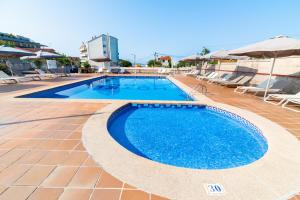 Bazén v ubytovaní Hotel Ton alebo v jeho blízkosti