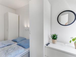 Koupelna v ubytování Apartment Naike - all inclusive - 100m from the sea by Interhome