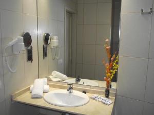 Kúpeľňa v ubytovaní Apartamentos Colón Playa