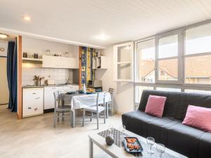 Η κουζίνα ή μικρή κουζίνα στο Studio Galerie Casino by Interhome