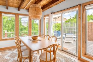 Balkón nebo terasa v ubytování Huron Hideaway