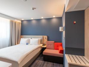 Postel nebo postele na pokoji v ubytování Holiday Inn Express - Hamburg South A7-AS42 by IHG
