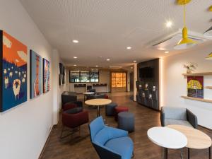 Posezení v ubytování Holiday Inn Express - Hamburg South A7-AS42 by IHG